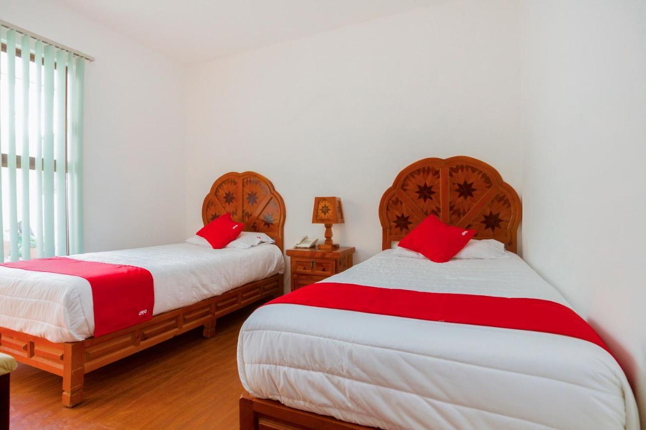 Oyo Hotel Montes, Atlixco Puebla Exteriör bild