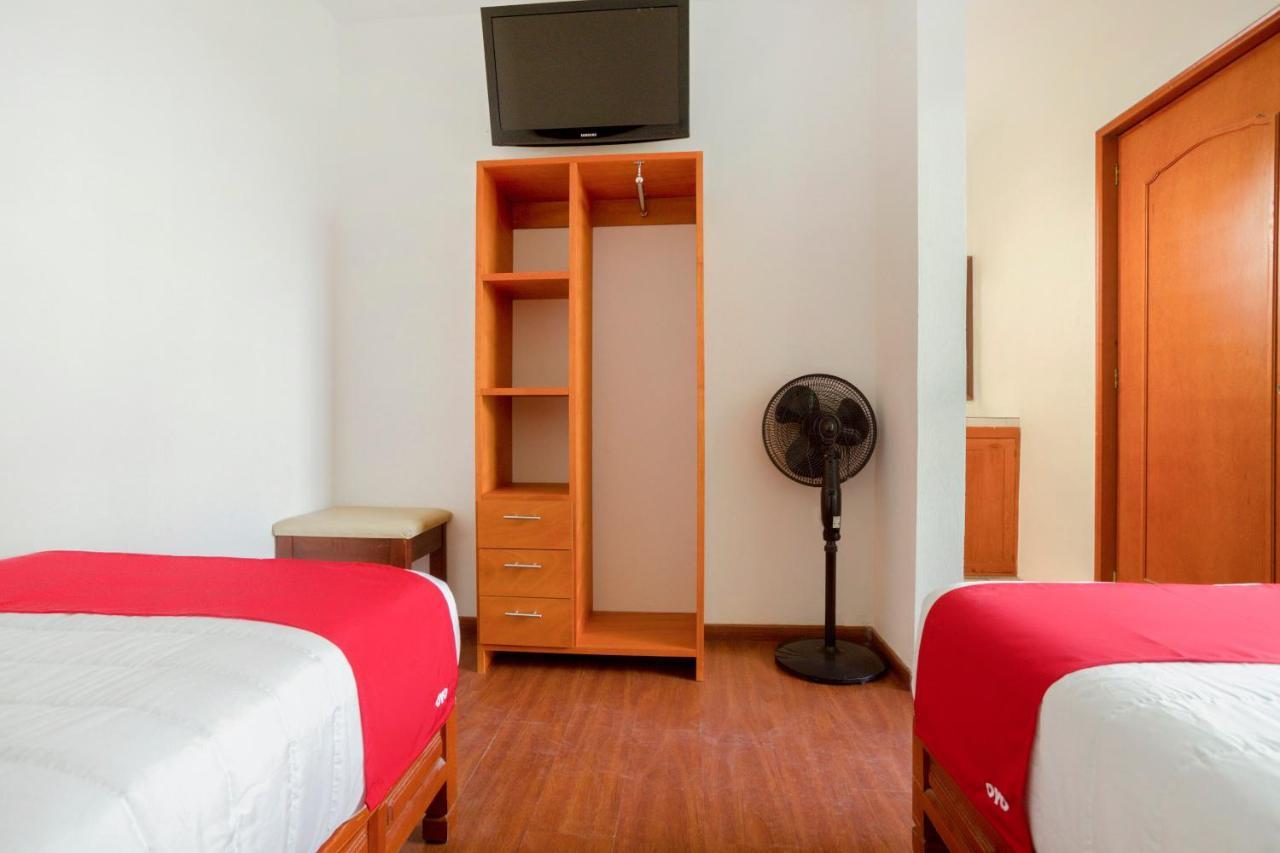 Oyo Hotel Montes, Atlixco Puebla Exteriör bild