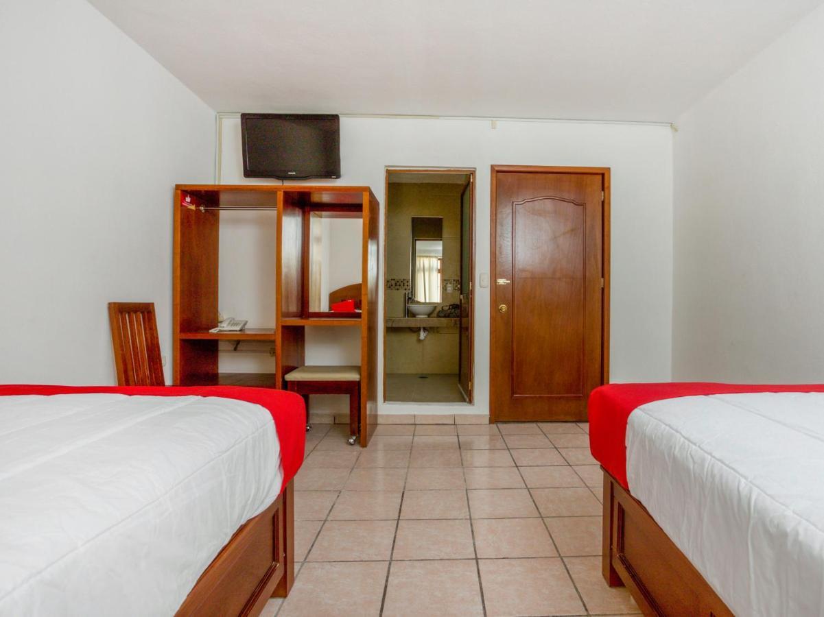 Oyo Hotel Montes, Atlixco Puebla Exteriör bild