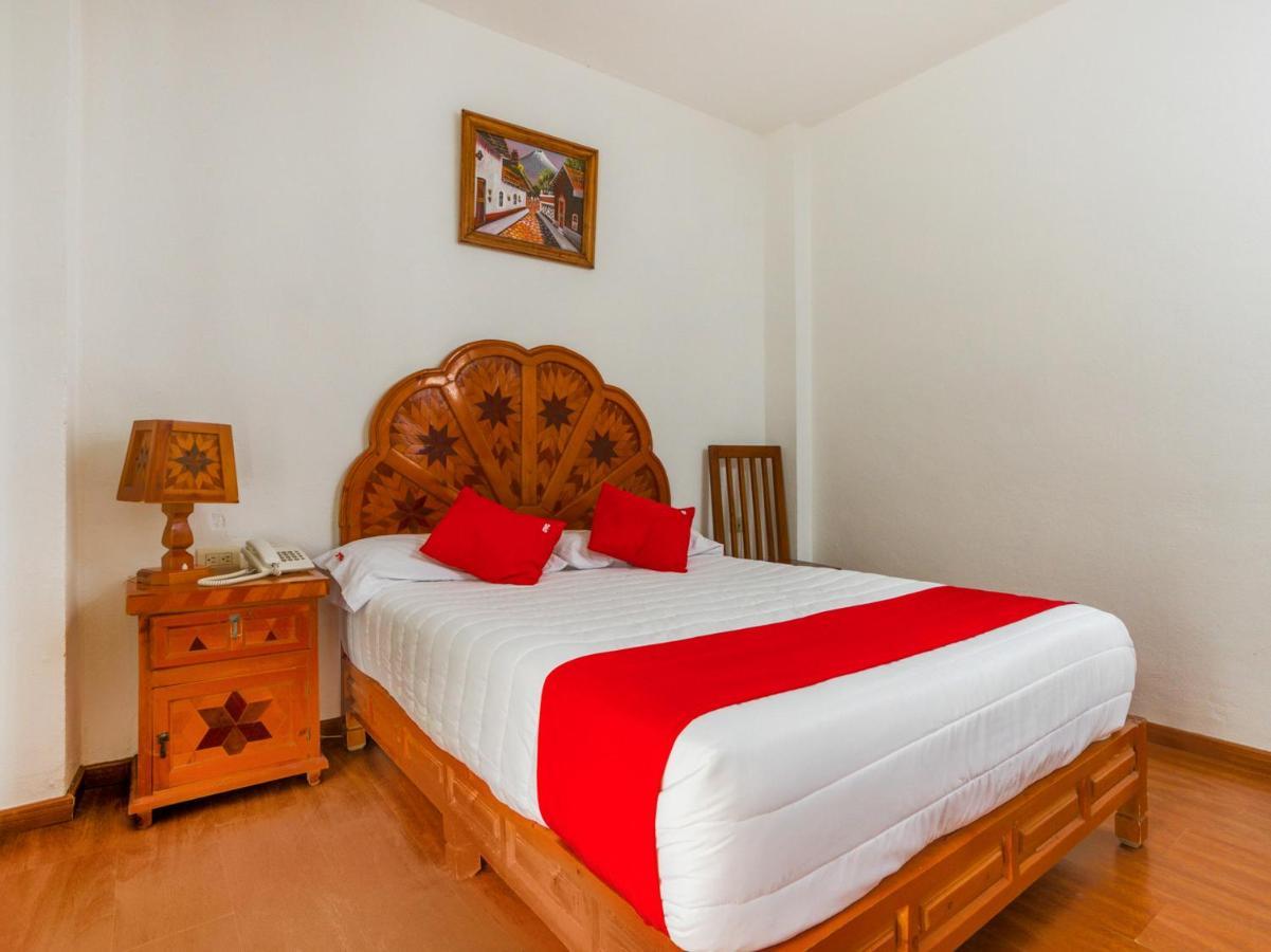 Oyo Hotel Montes, Atlixco Puebla Exteriör bild